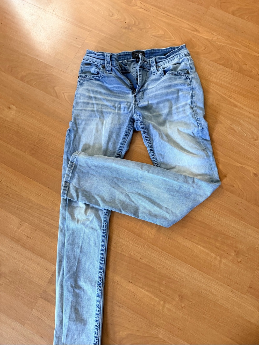 Buckle Light Blue Men’s Skinny Jeans